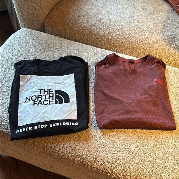 The North Face Black and Red T-Shirt bundle - Picture 1 of 11